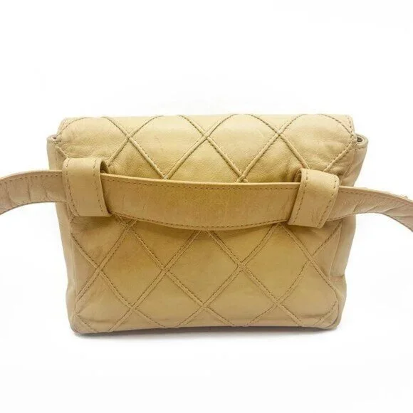 Authentic CHANEL CC Vintage Matelasse Lambskin Waist Pouch Bum Bag Leather Beige - Picture 8 of 16